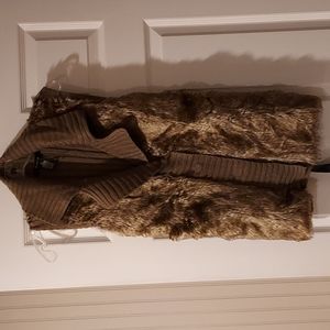 NWOT Women's 89th &Madison Faux Fur Sweater Vest W/Belt  Size M
